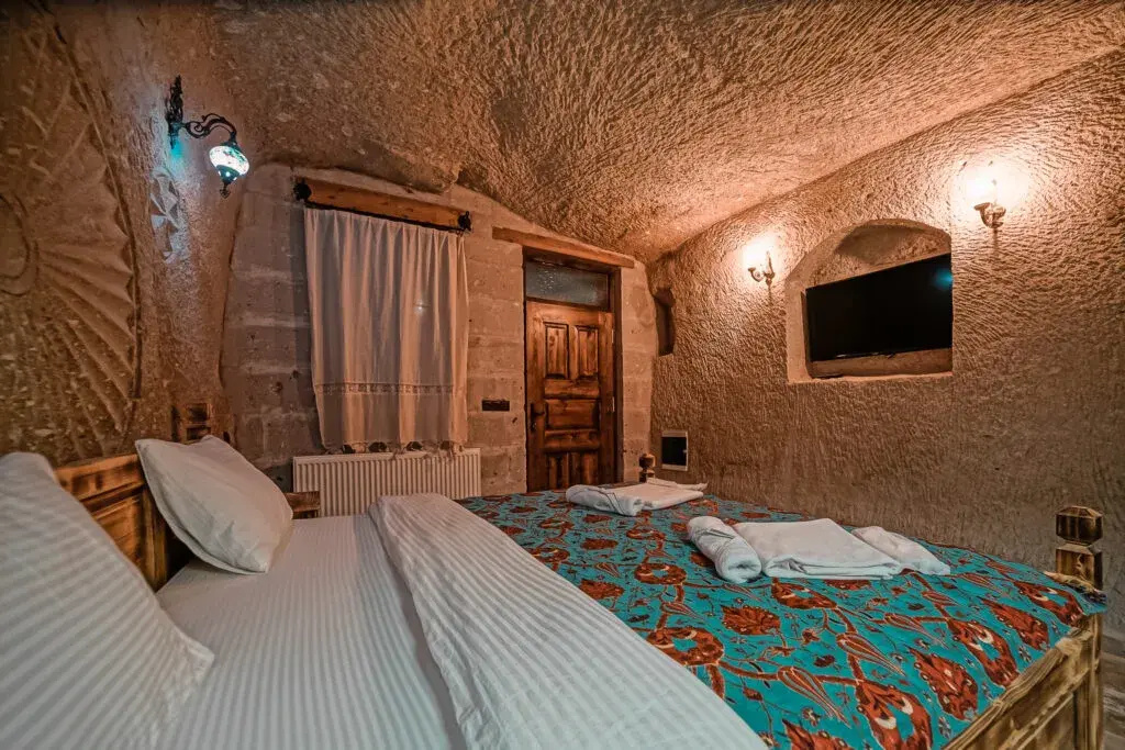 Superior Cave Double room (full double bed)