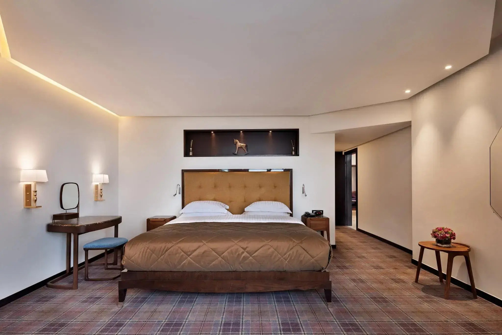 Presidential Double Suite (full double bed)