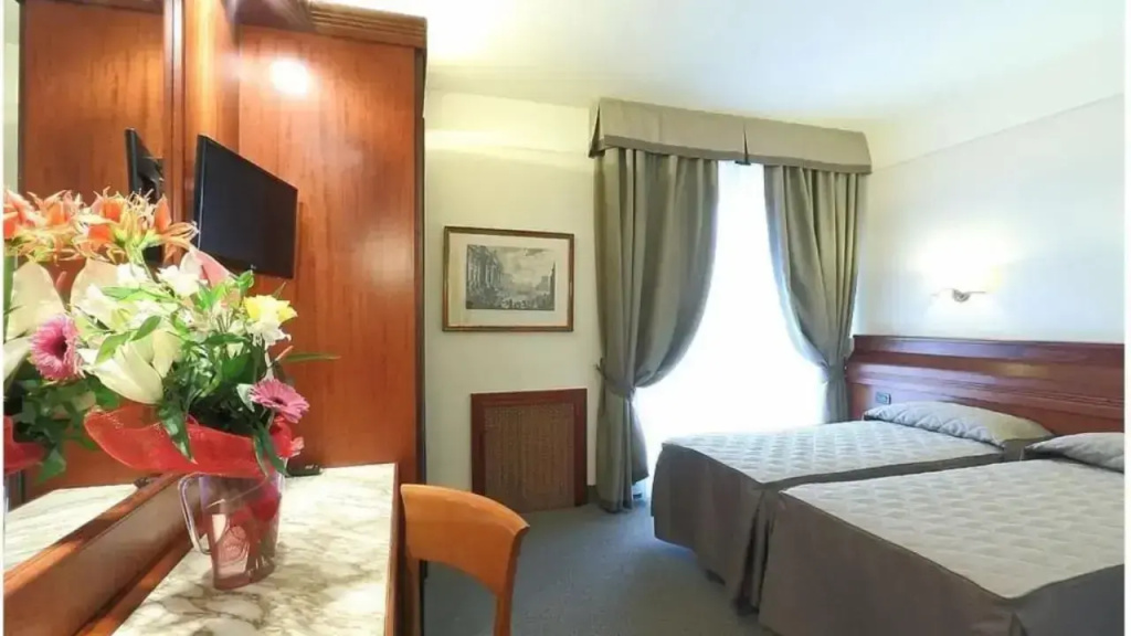 Double room (twin beds)