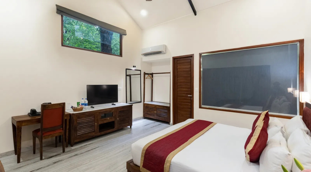 Bathtub Double Luxury Villa (full double bed)