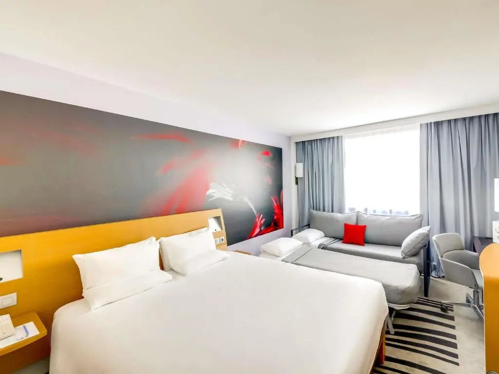 Novotel Paris Centre Gare Montparnasse 8