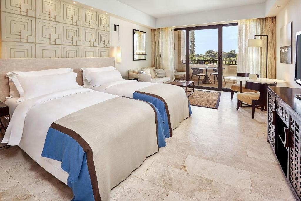 The Romanos, a Luxury Collection Resort - Chambres