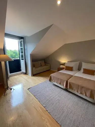 Double Suite with balcony and with view (full double bed)