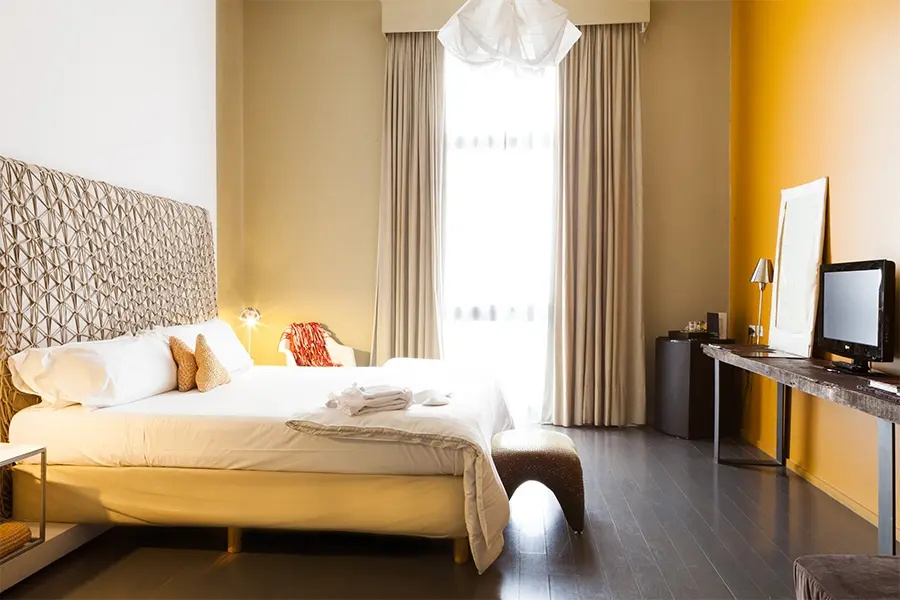 Concept Double room (full double bed)