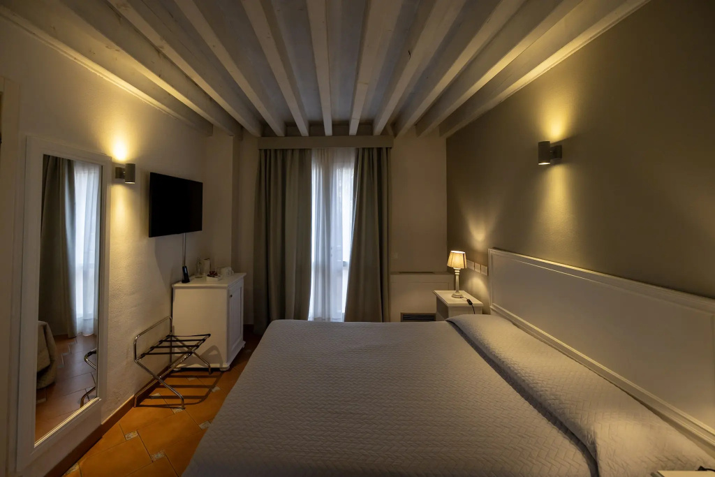 Princess Art Hotel - Chambres