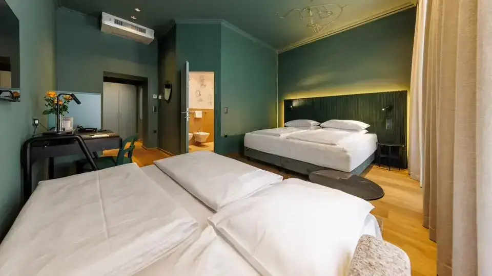 Premium Family Suite