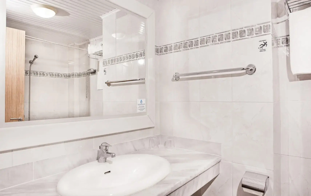 Atlantis Hotel - Chambres