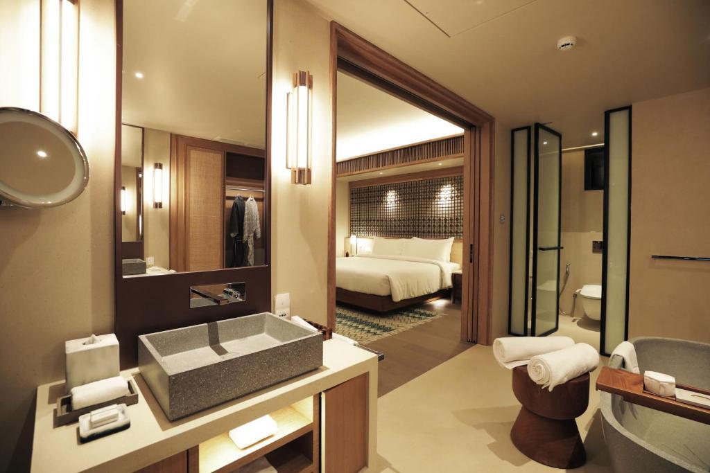 Kuda Villingili Resort Maldives