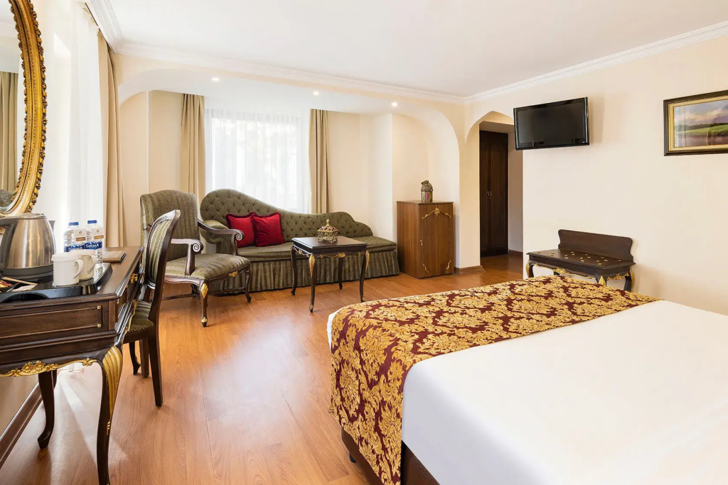 Junior Suite