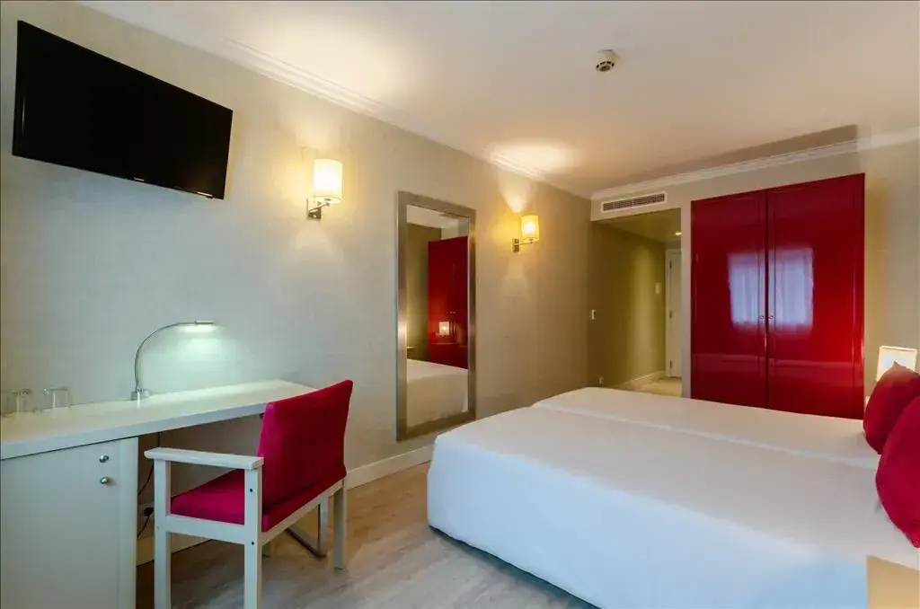 Standard Double room (twin beds)