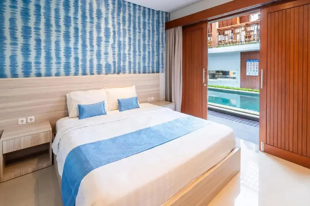 Deluxe Double room (full double bed)