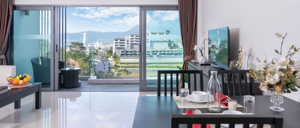 Patong Bay Hill Resort - Chambres