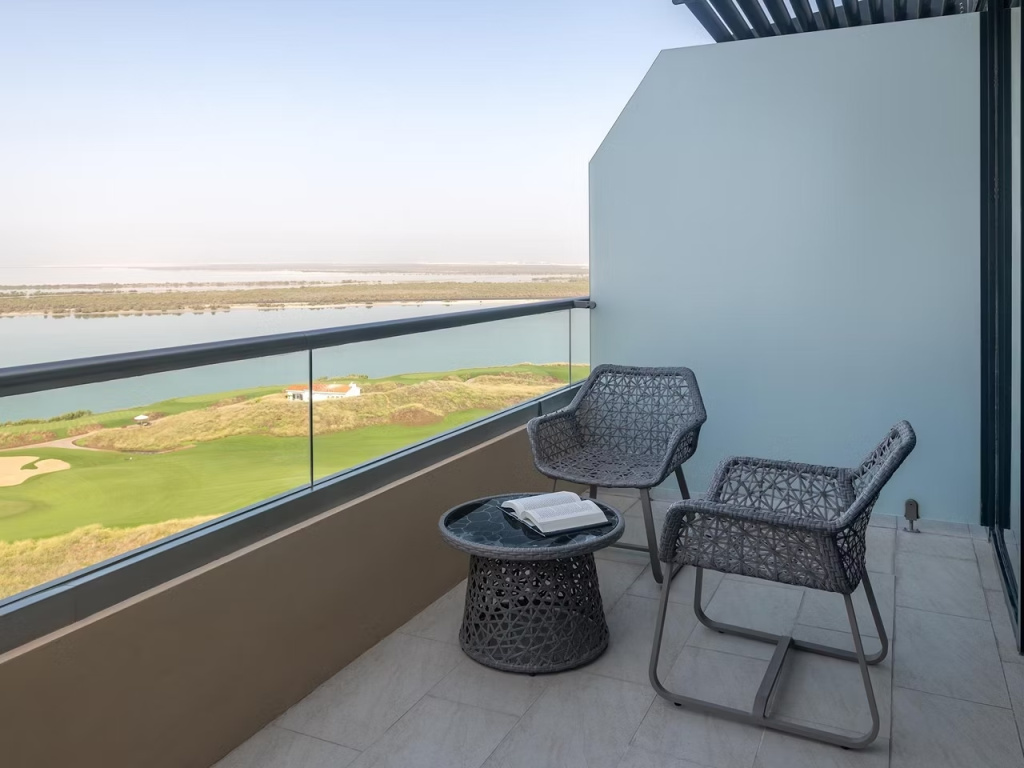 Yas Plaza Mangroves by IHG Hotel - Chambres