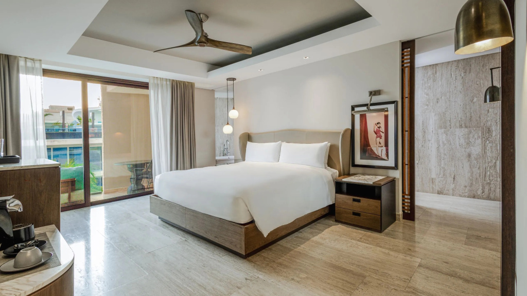 Coastal Ocean Beach House Double Suite (full double bed)