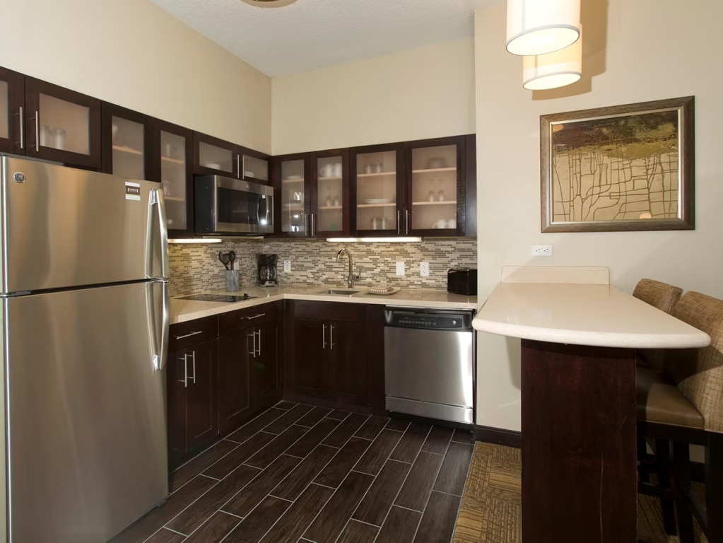 Staybridge Suites Orlando at SeaWorld by IHG - Chambres