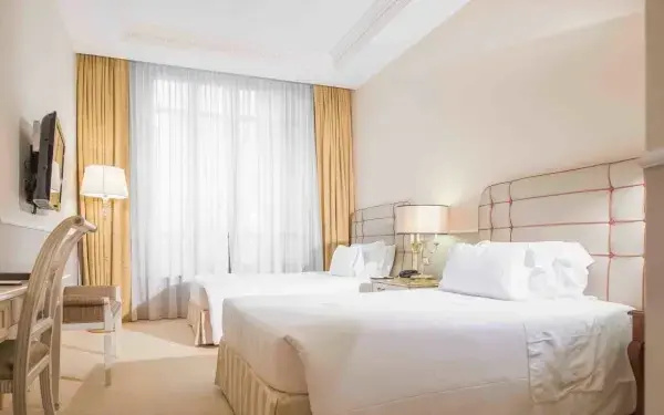 Quadruple Junior Suite