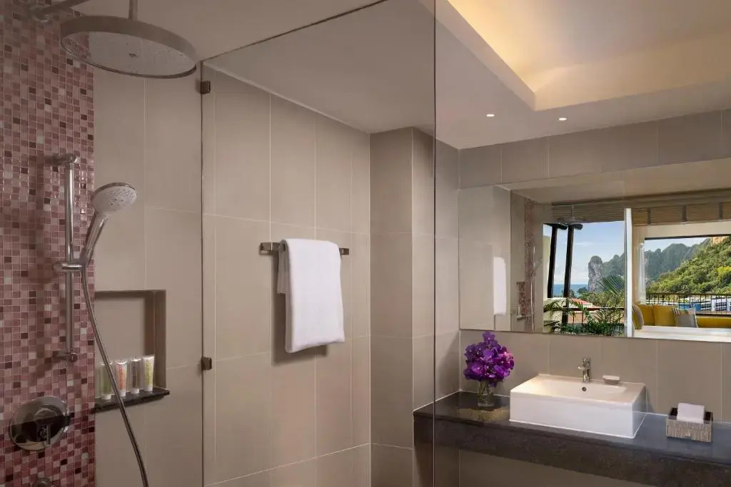 Avani Ao Nang Cliff Krabi Resort - Chambres
