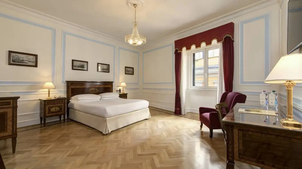 Superior Double room (full double bed)