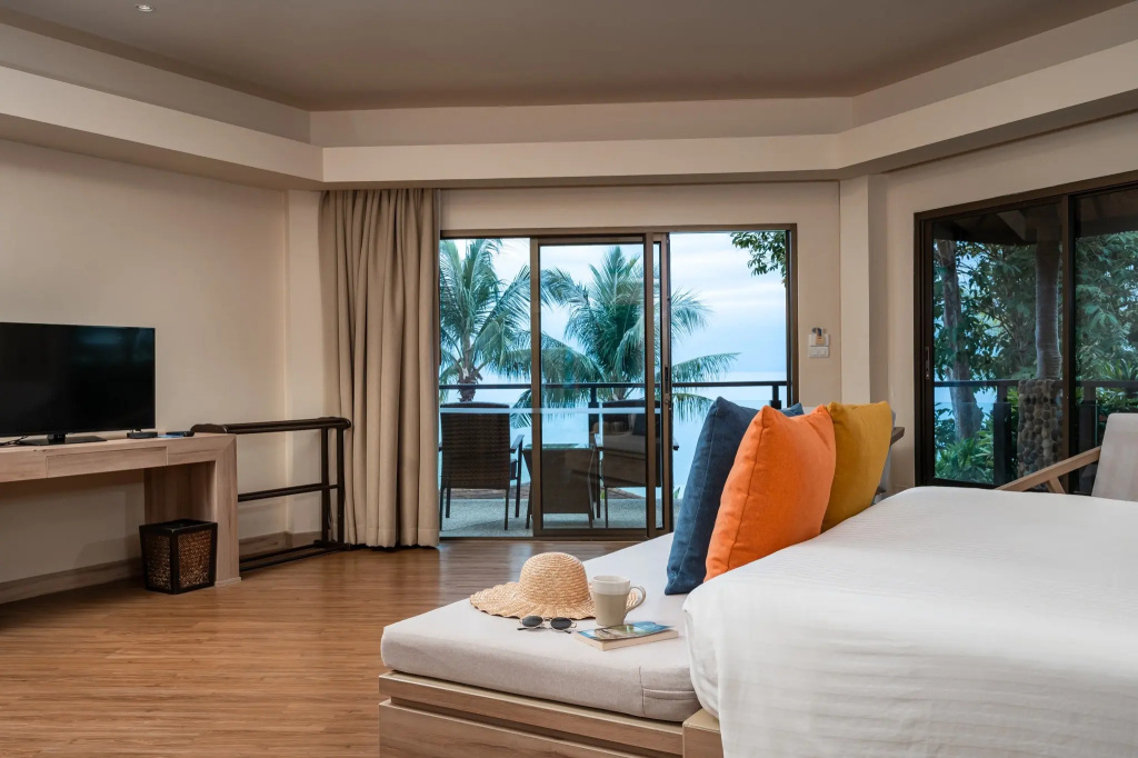 Premier Double Villa with sea view (full double bed)