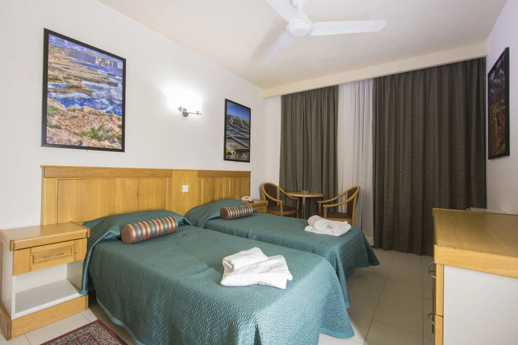 Canifor Hotel - Chambres