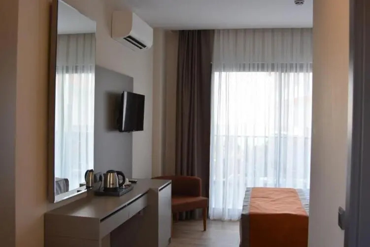 Двухместный номер Standard с видом на бассейн 2 отдельные кровати в Side Golden Rock Hotel 16+ Adults Only