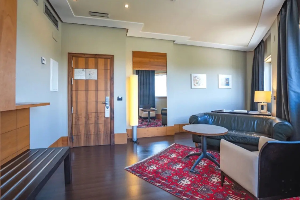 Gran Hotel Lakua - Chambres