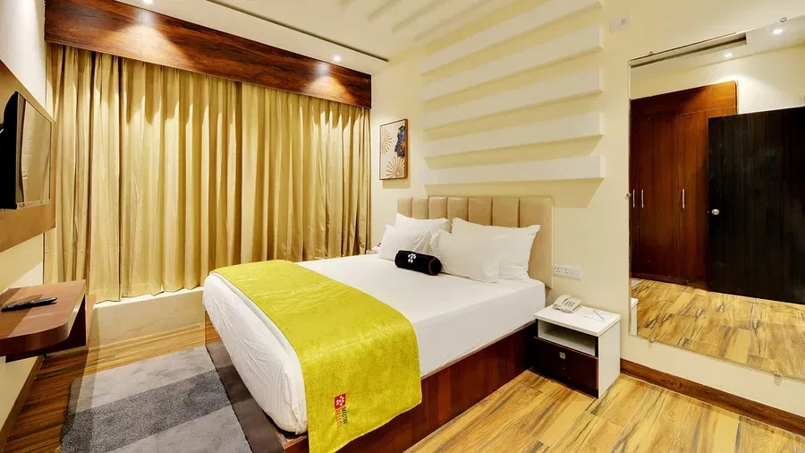 Double Junior Suite (full double bed)