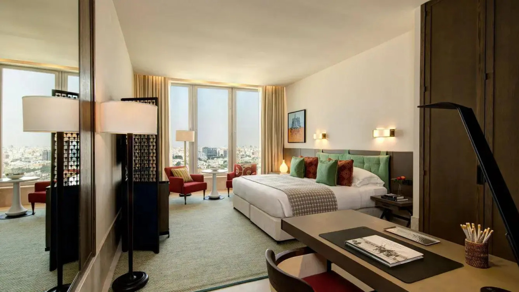 Deluxe High Floor Double room (full double bed)