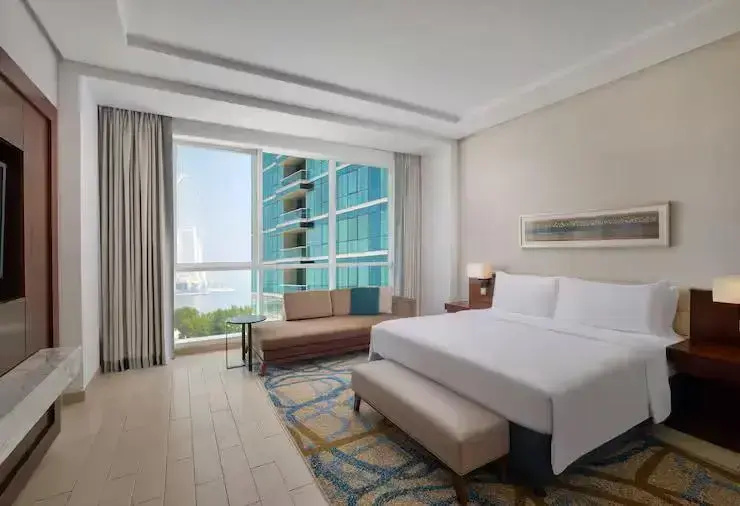 2 Bedrooms Dubai Eye View Quadruple Suite