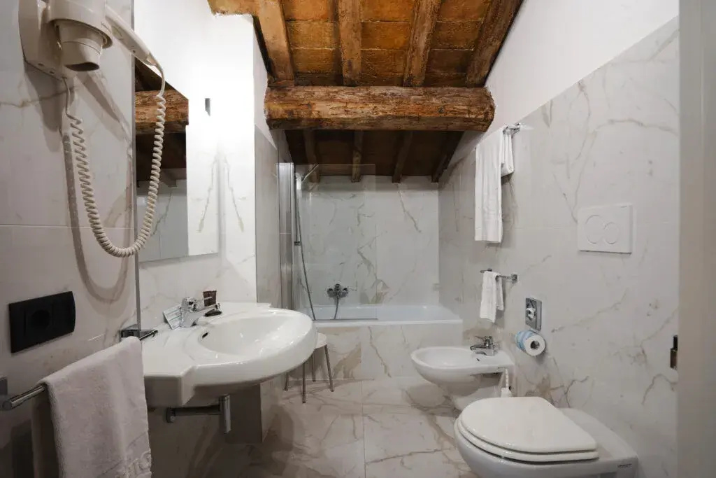 Rechigi Park Hotel - Chambres