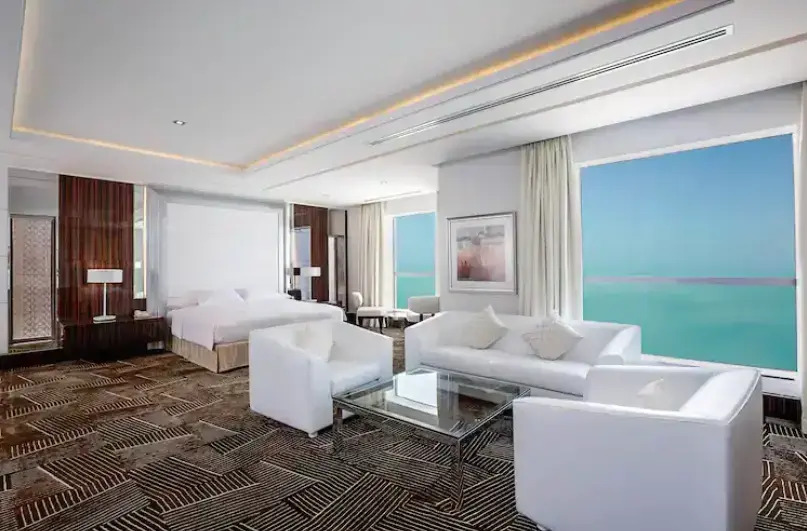 Hilton Dubai The Walk
