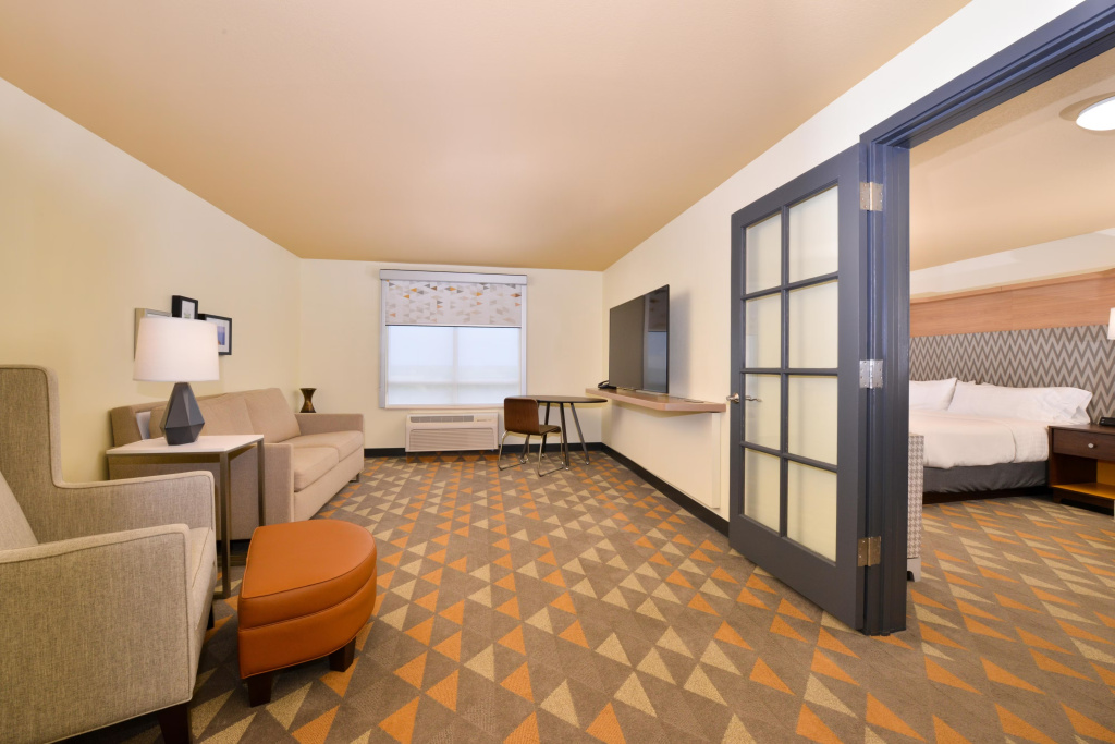 Holiday Inn Kansas City Airport by IHG - Chambres