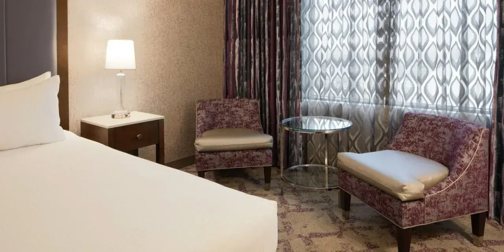 Silver Legacy Reno- A Caesars Rewards Destination - Chambres
