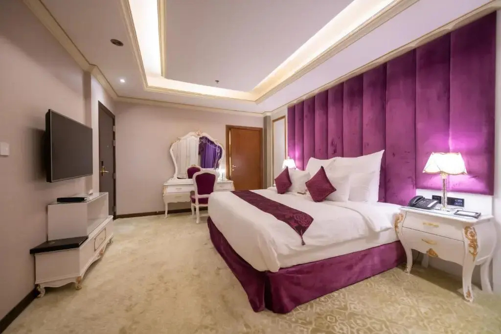 Double Junior Suite (full double bed)