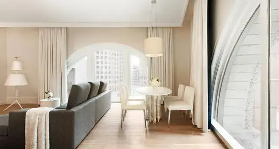 1 Bedroom Suite