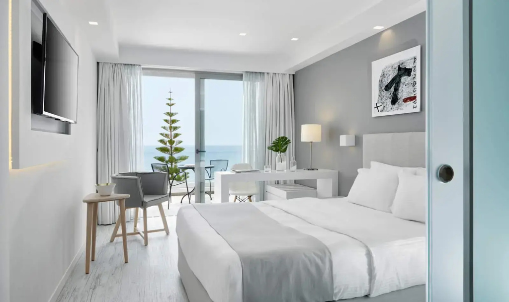 Superior Junior Suite
