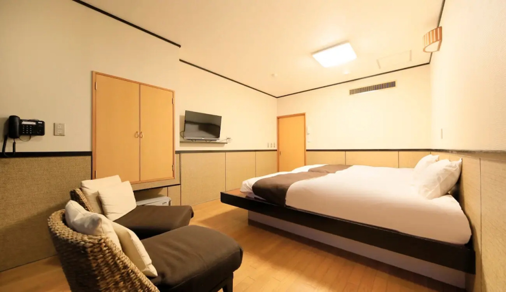 Western-style Double room (twin beds)
