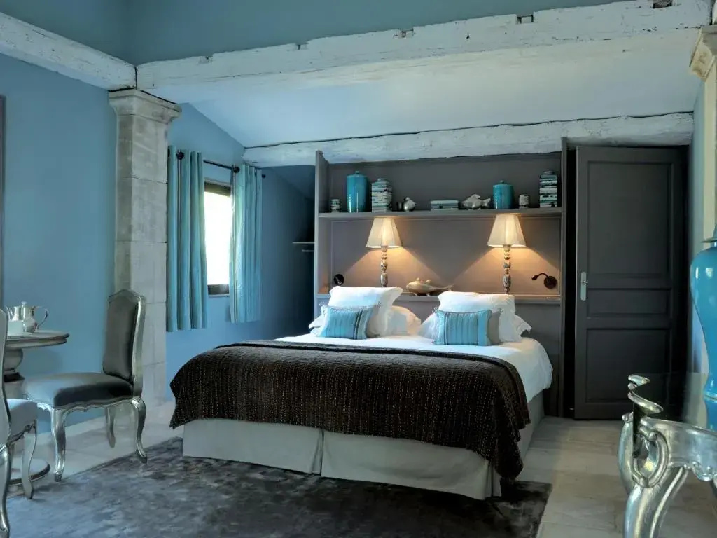 Double Suite (full double bed)