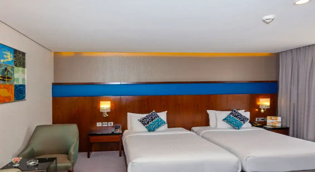Executive Double Suite (twin beds)