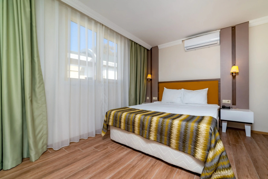 Double Suite City (full double bed)