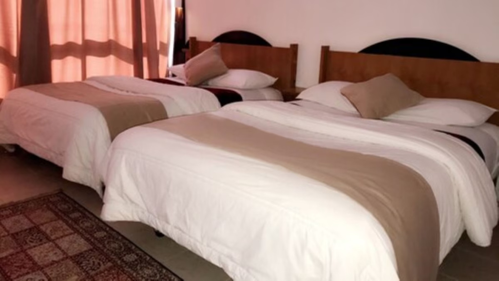 Triple room