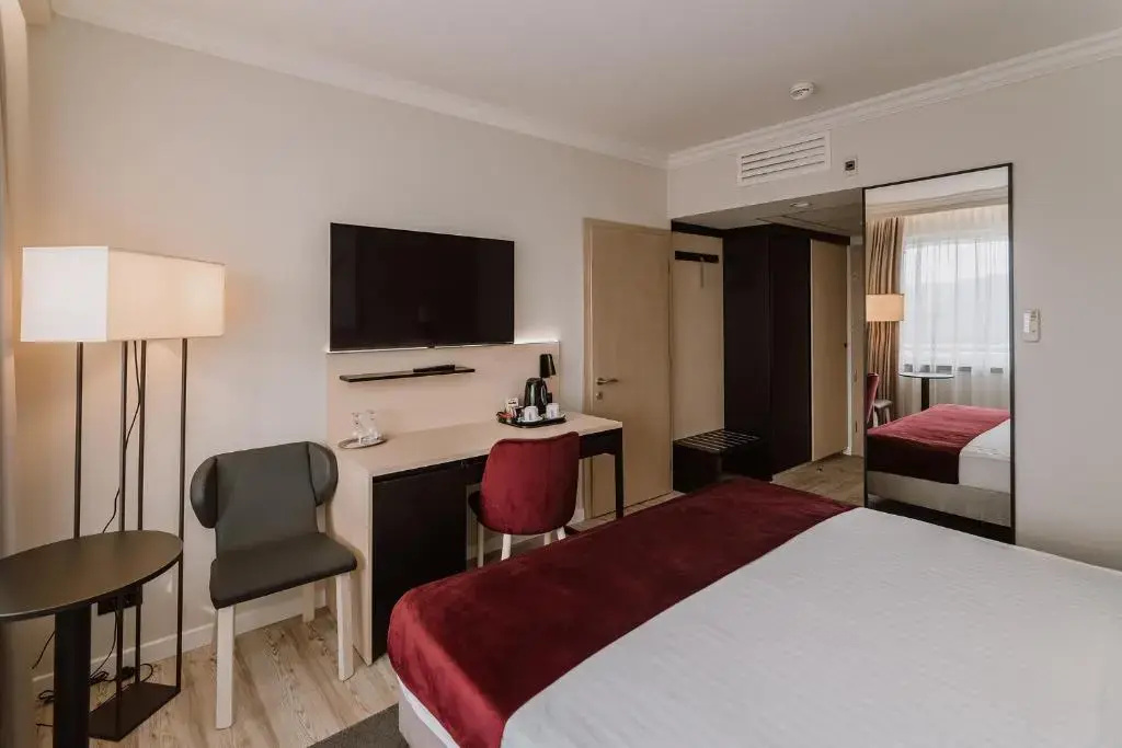Hotel photo 12
