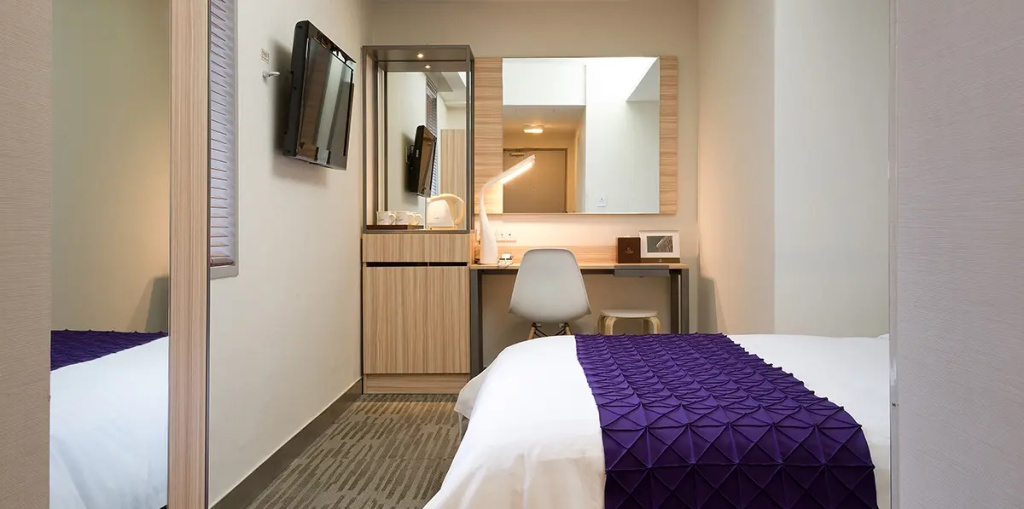 Standard Double room (full double bed)