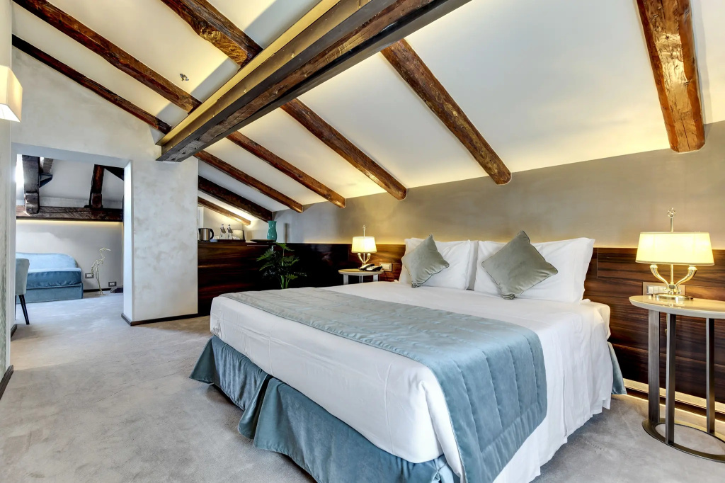 Exclusive Executive Double Suite (full double bed)