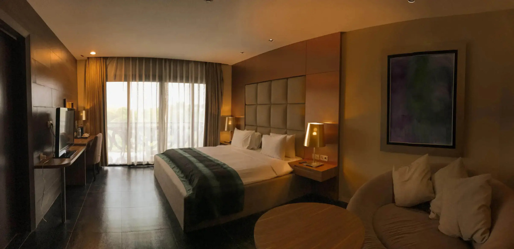 Royal Double Suite (full double bed)