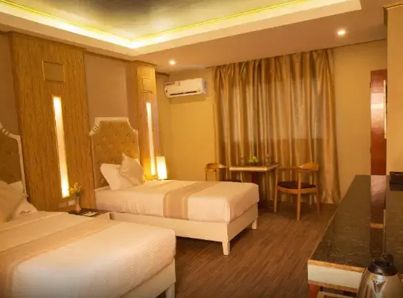 Deluxe Double room (twin beds)
