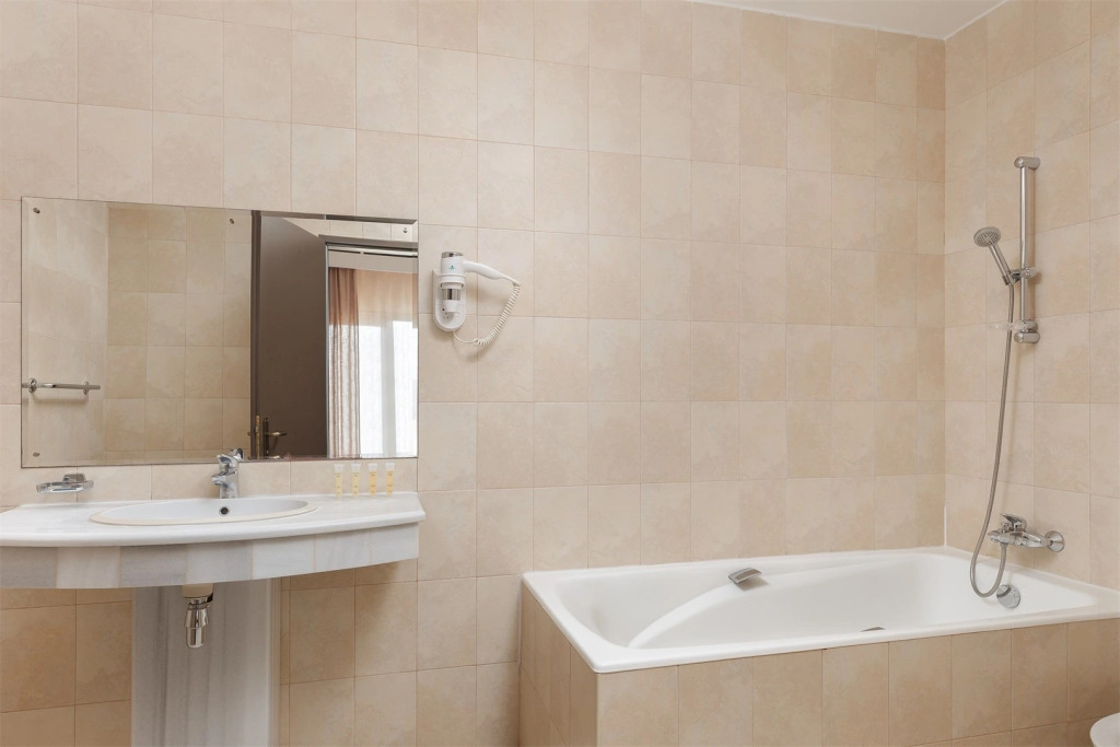 Полулюкс с 2 комнатами в Самшитовая роща