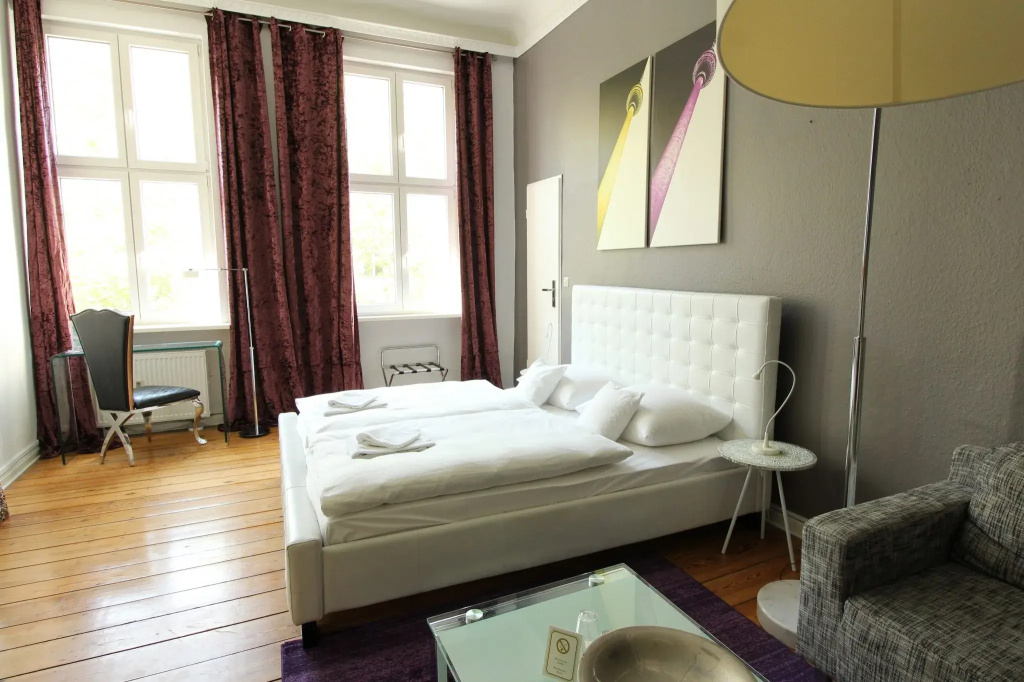 Comfort Double room (full double bed)