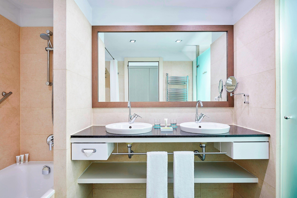 Le Meridien Ra Beach Hotel & Spa - Chambres