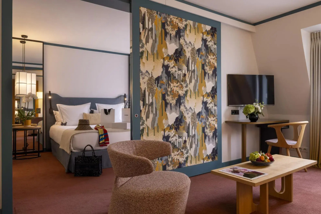 Double Suite (full double bed)